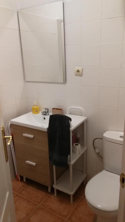 The Clock Apartment Мадрид Екстериор снимка